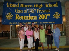 Carole, Joann, Jeanne, Germaine, Carol, Yvonne, Vicki, Debbi